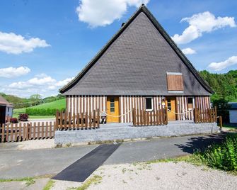 Ferienhof Verse Ferienwohnung Waldblick - Lennestadt - Gebäude
