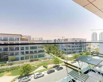 Primestay - Studio in Celia Residence - Dubai Studio City - Dubai - Balcony