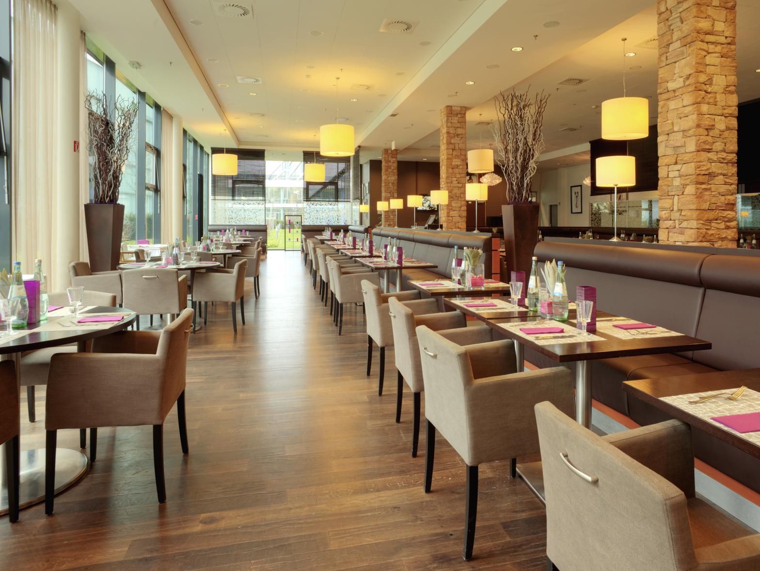 Rilano 24/7 Munich Hotel - מינכן - מסעדה