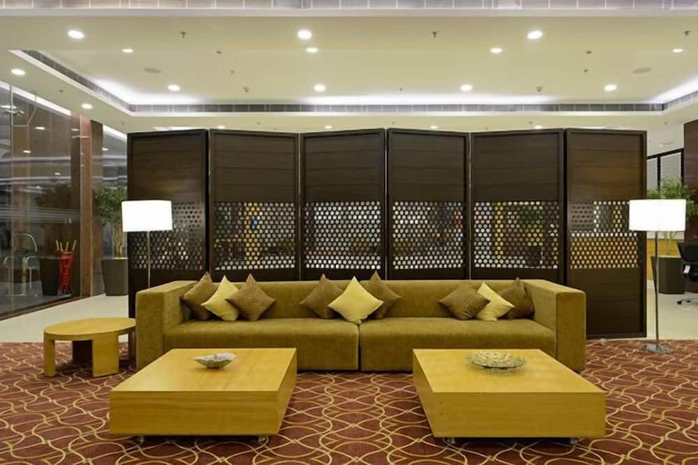 Hotel Naveen Lakeside - Hubli - Lounge