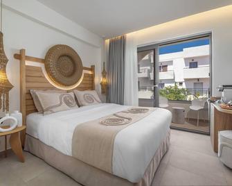 Cabana White Boutique Hotel & Suites - Kardamena - Schlafzimmer