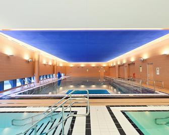 The Lodge, Blacktown - Sydney - Rooty Hill - Zwembad