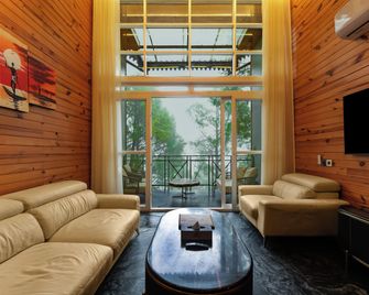 Kasauli Hills Resort - Kasauli