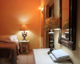 Hotel Allende - Сан-Міґель-де-Альєнде - Спальня