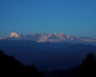 Spellmount Resort - Kausani - Außenansicht