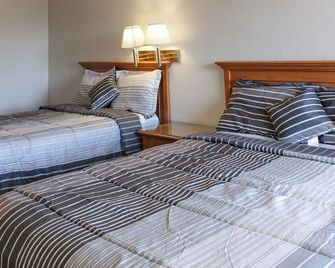 Lodge on the River - Bullhead City - Bedroom