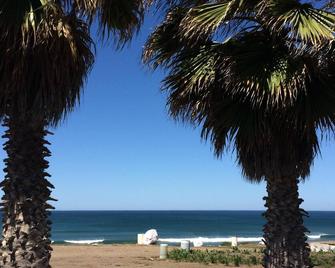 Jaw-dropping views in one of the most charming towns in Baja - La Misión - Beach