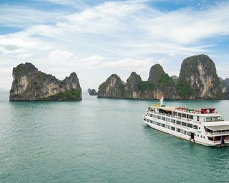 La Regina Classic Cruise - Ha Long