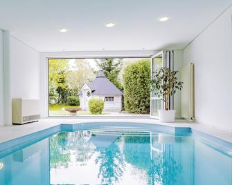Dreamapartment La Vigna Suite mit eigenem Indoorpool & Sauna - Weil am Rhein - Weil am Rhein - Pool