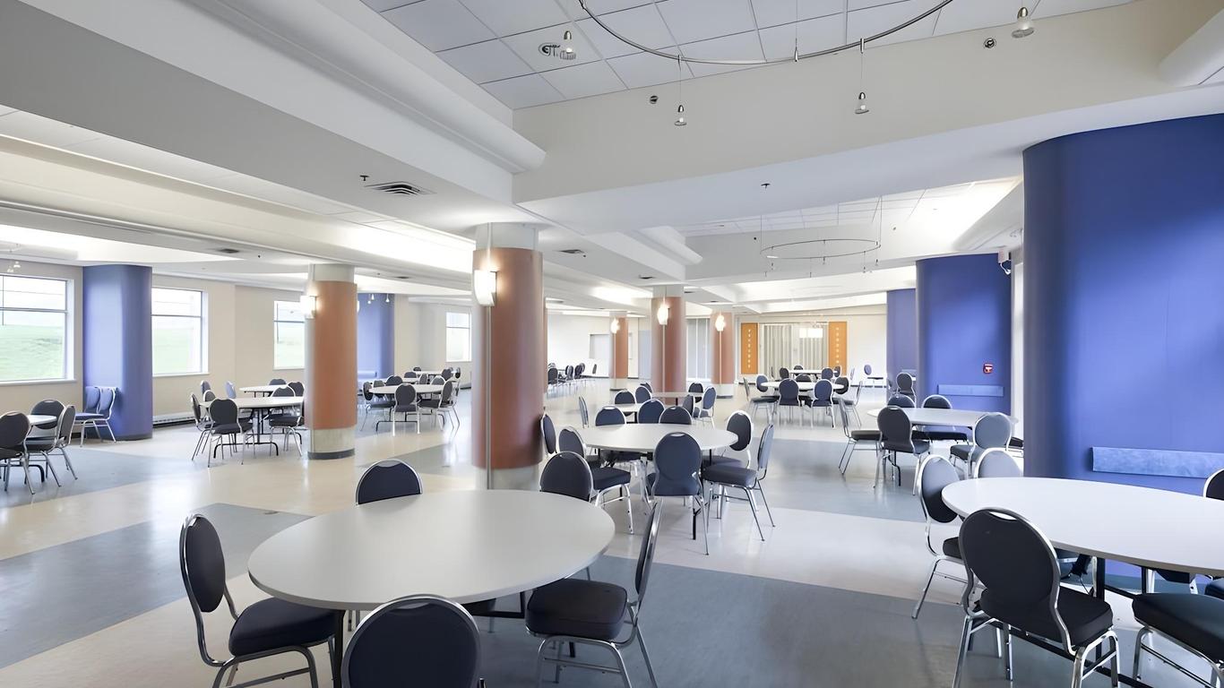 سين ريزيدانس آند كونفرنس سنتر- نيو نام