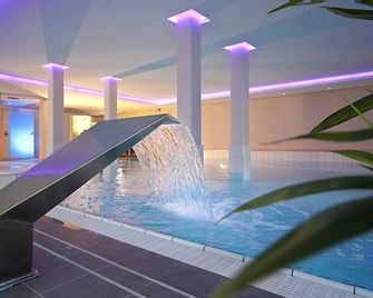 Hotel St. Georg - Bad Aibling - Piscine