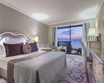 Merit Crystal Cove Hotel Casino And Spa - Kyrenia - Bedroom
