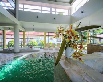 Saka Manor - Kohtla-Järve - Pool