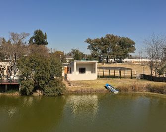 Lanseria Country Estate - Lanseria - Venkovní prostory
