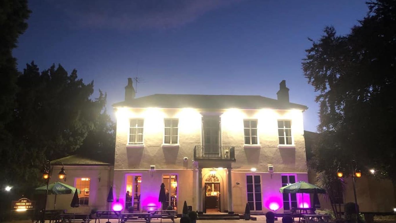 The Elms Hotel