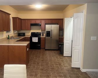 The Peaceful Side of Calera - Calera - Kitchen