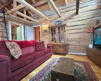 Timeless Mesa Hideaway Fall Colors - Mesa - Living room