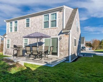 12 Feake Avenue Sandwich - Cape Cod - Sandwich - Budynek