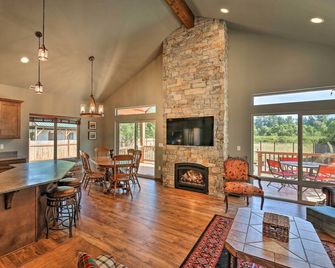 Rustic Cabin Near Mt Rainier Fire Pit An - Packwood - Comedor