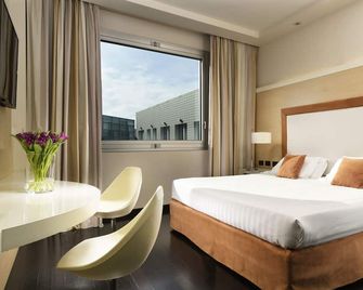 Hotel La Favorita - Mântua - Quarto