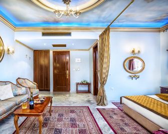 Imperial Palace Classical Hotel Thessaloniki - סלוניקי - סלון