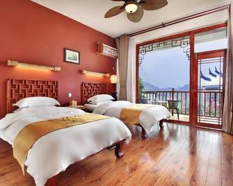 Yangshuo Village Inn - Guilin - Bedroom