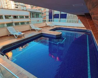 Hotel dos Açores - Balneário Camboriú - Pool