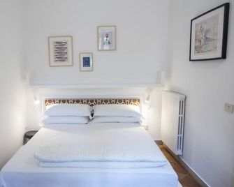 House Garden San Lorenzo - Salerno - Bedroom