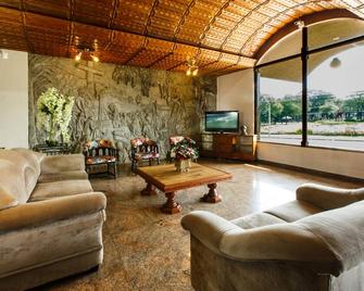 Mirante Hotel - Foz do Iguaçu - Living room