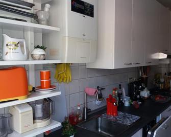 Appartamento Riviera Trilocale wifi e parcheggio privato - Ventimiglia - Kitchen