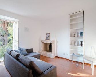 Villa Bertacchi - Inside and out Como - Como - Living room