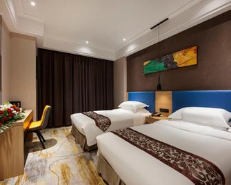 Tongde Hotel - Sanmenxia - Bedroom