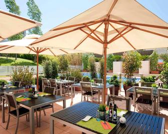 ibis Styles Barcelona Sant Joan Despi - Sant Joan Despí - Gebäude