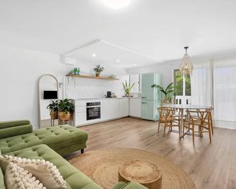 The Villa's Mooloolaba - Villa 4 - Mooloolaba