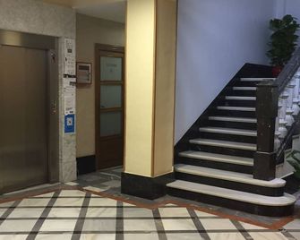 Hotel Central - Lanjarón - Stairs