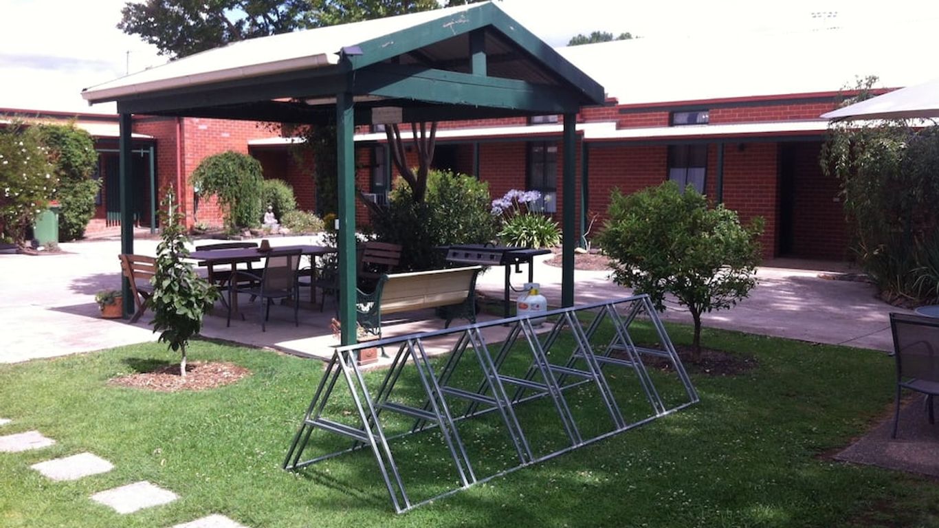 مانزفيلد ترافيلارز لودج