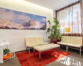 Hotel Regina - Bolzano - Sala de estar