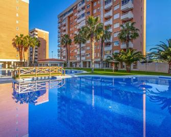Cozy Apartment In Alicante Alacant - Campello - Piscina