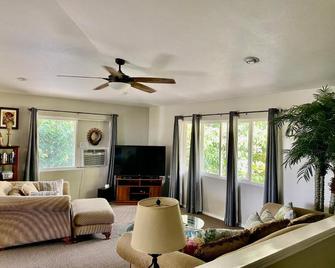 The big house - 30 days - Kailua-Kona - Wohnzimmer