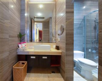 Golden Phoenix Hotel - Taizhou - Habitación