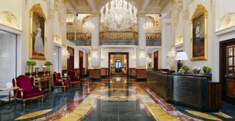 Hotel Imperial, a Luxury Collection Hotel, Vienna - Viena - Recepción