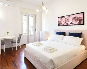 Milanoverse Junior Apartment - Milán - Habitación