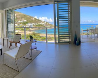 Villa Amaya - Modern, Pristine Villa, Stunning Ocean Views, Private Pool, Beach - Cole Bay - Balcony