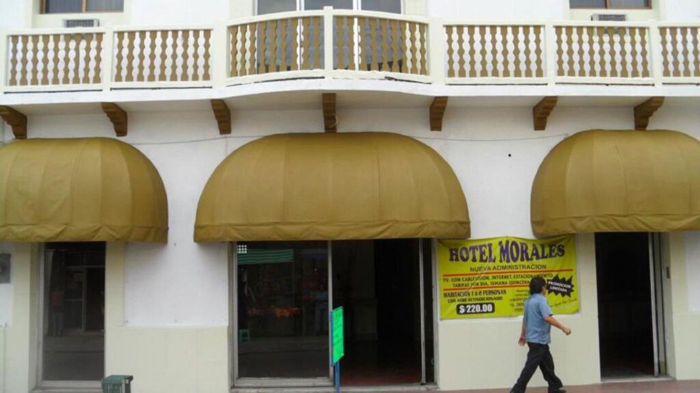 Hotel Morales Inn