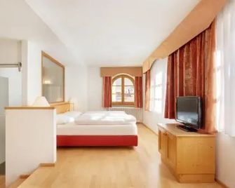 Parkhotel Post - Klausen - Schlafzimmer