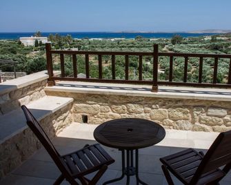 Esperides Stone Houses - Palekastro - Balkon