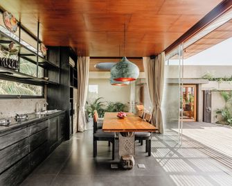 Soulshine Resort Ubud, Bali - Ubud - Uteplats