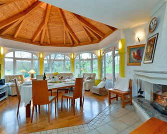 Beautiful Home In Varazdin Breg - Varaždin Breg - Jídelna