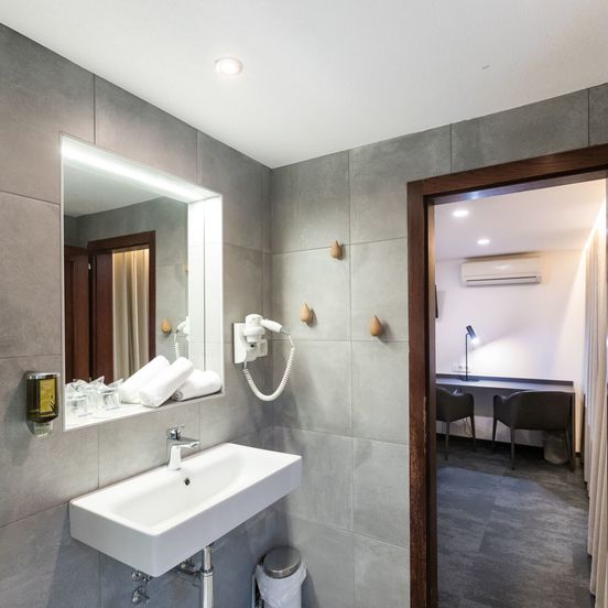 Garni Hotel Cirman image 1