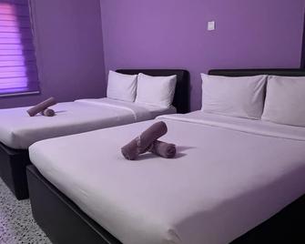 OYO 90907 Brick Cottage Homes - Kuah - Slaapkamer